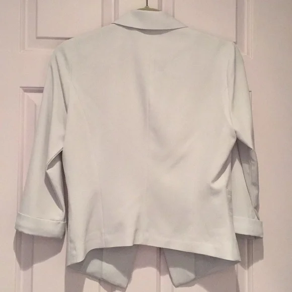 Dynamite White Blazer Size S - Picture 4 of 4